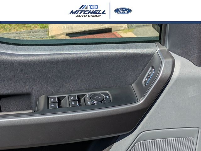 2026 Ford F-350 Super Duty XL - Photo 12