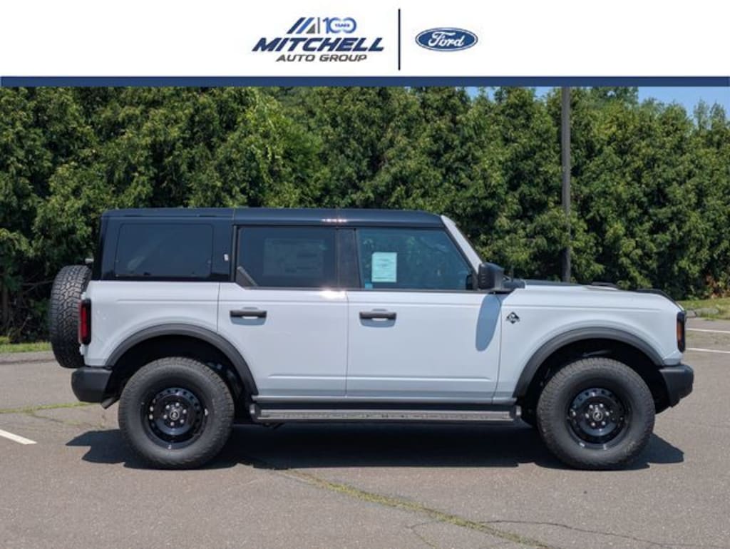 New 2026 Ford Bronco Outer Banks SUV