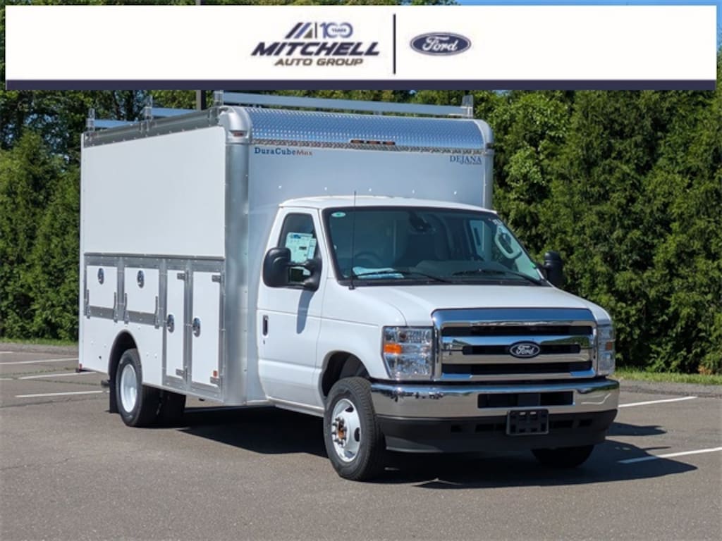 New 2026 Ford E-350 Chassis Upfitted w/ Dejana Duracube Max Body VAN