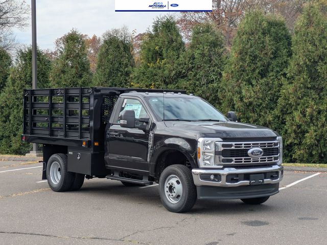 2026 Ford F-350 Chassis TRUCK 