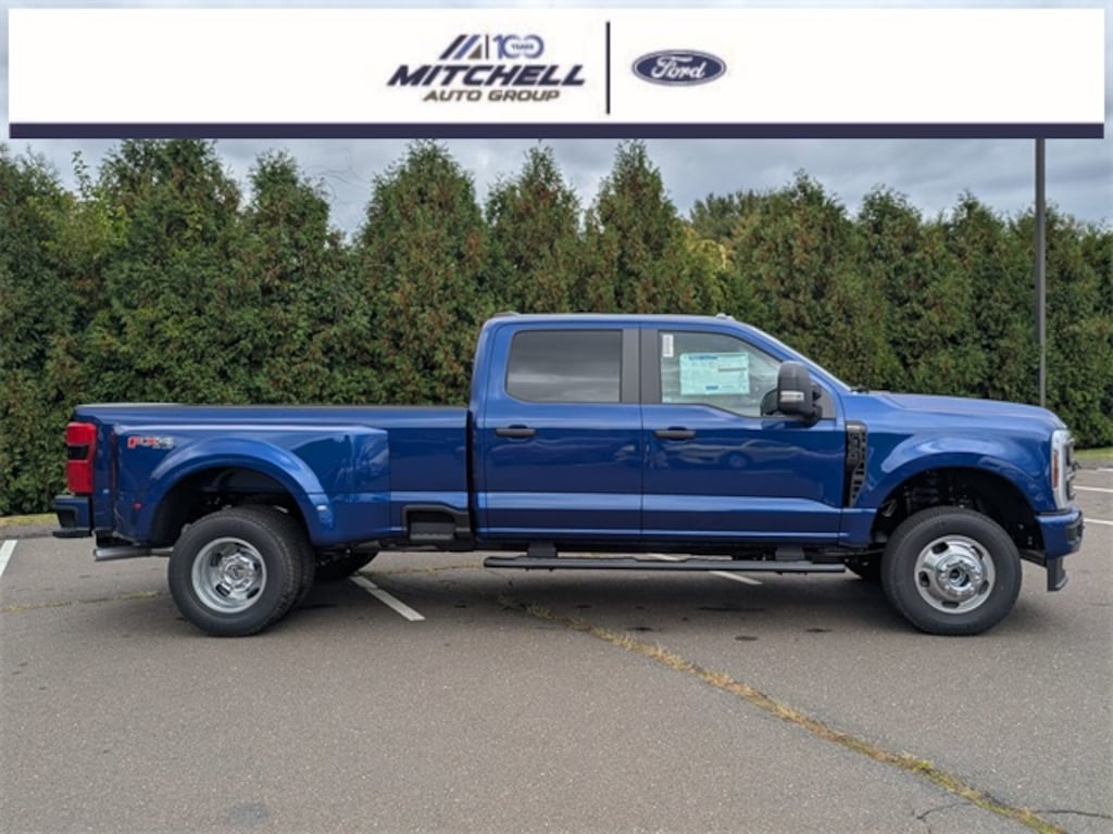 New 2026 Ford F-350 DRW STX Super Duty Truck Crew Cab