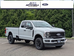 2025 Ford F-350 STX Super Duty Truck Super Cab