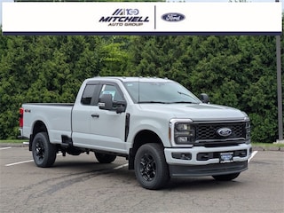 2025 Ford F-350 STX Super Duty Truck Super Cab