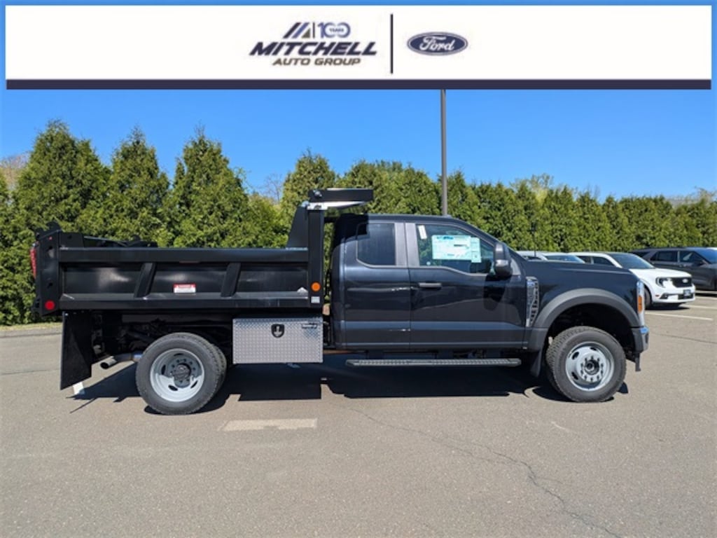 New 2025 Ford F-550 Chassis Upfitted w/ Dump Body Truck Super Cab