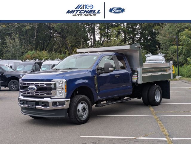 2026 Ford F-350 Super Duty Chassis Cab XL - Photo 7