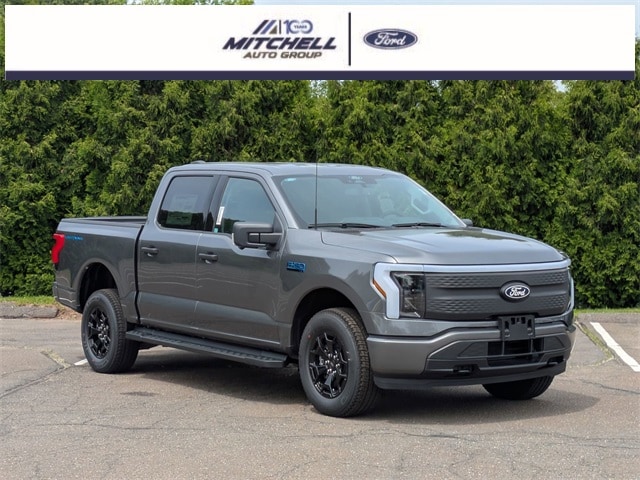 2025 Ford F-150 Lightning XLT's photo