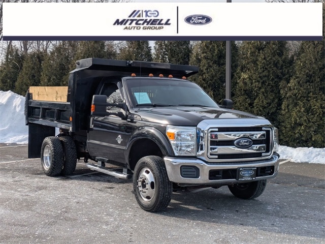 2015 Ford F-350 Super Duty Chassis Cab XL's photo