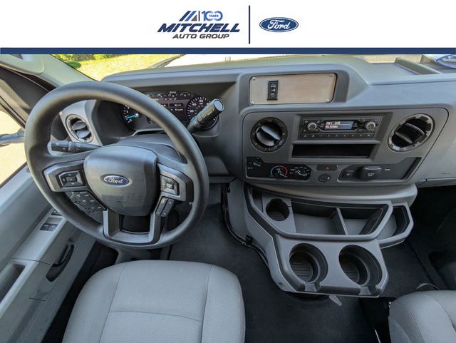 2026 Ford E-Series Cutaway Base - Photo 24