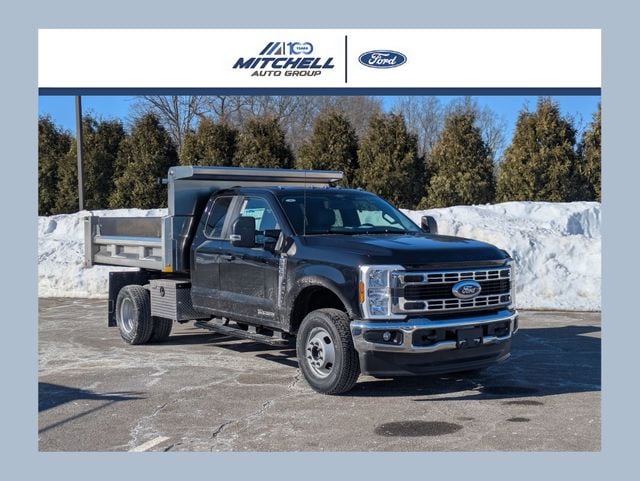 2026 Ford F-350 Chassis TRUCK 