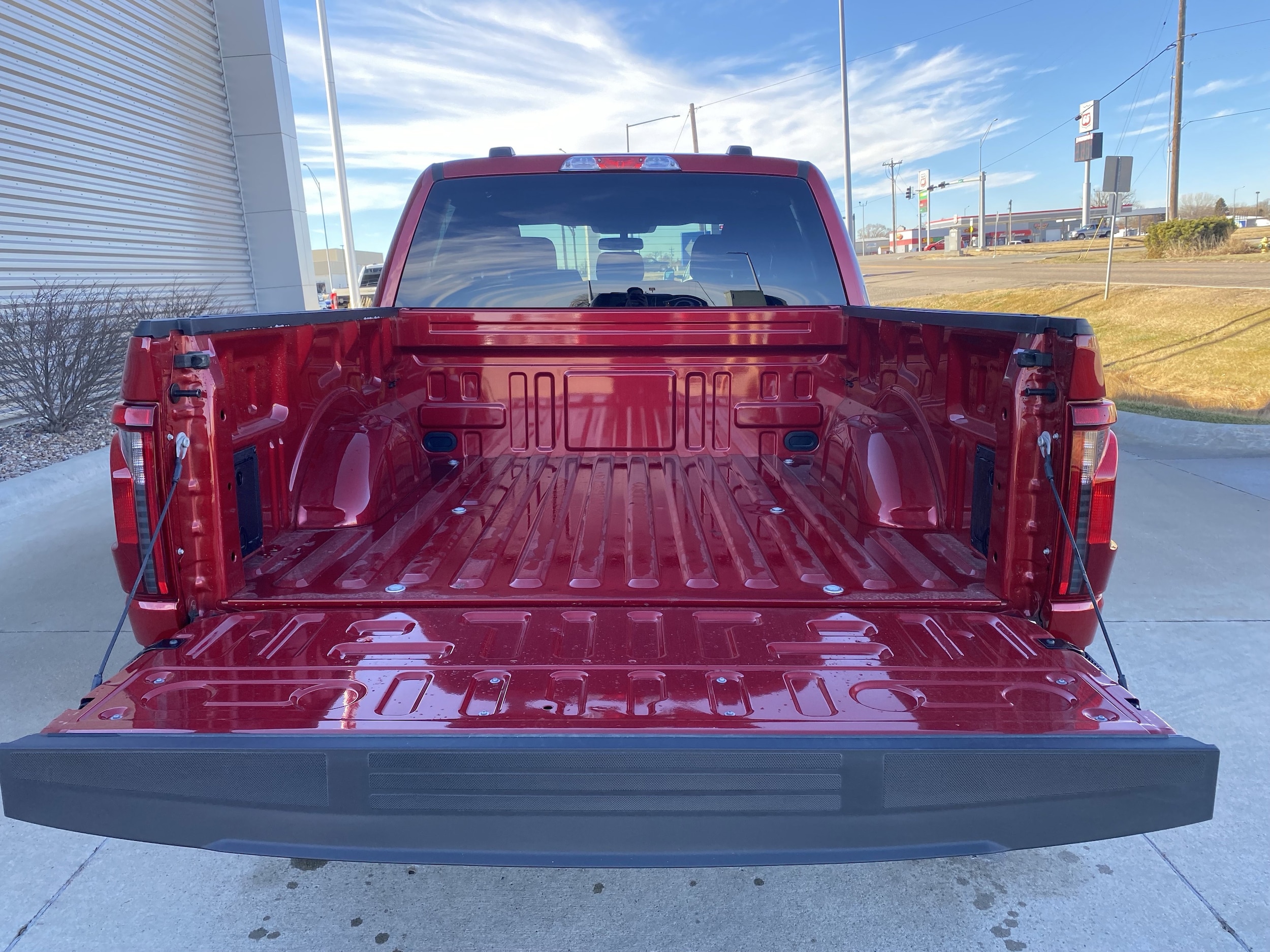 2025 Ford F-150 STX - Photo 7