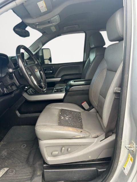 2017 Chevrolet Silverado 2500HD LTZ - Photo 10