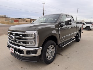2026 Ford F-350 LARIAT Truck Crew Cab