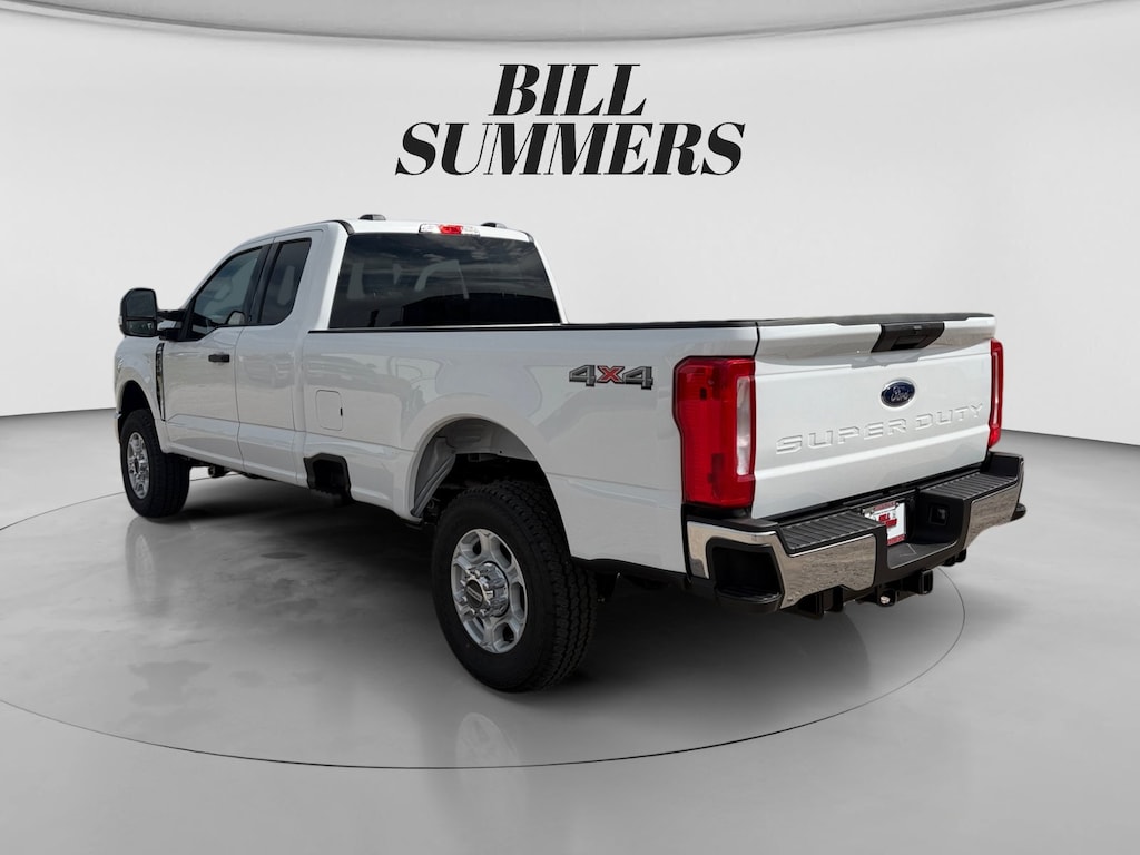 New 2026 Ford F-350 XLT Truck Super Cab