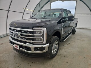 2026 Ford F-350 LARIAT Truck Crew Cab