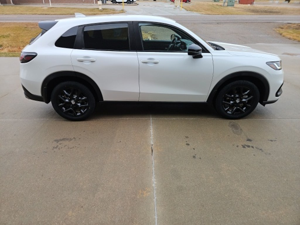 Used 2023 Honda HR-V Sport SUV