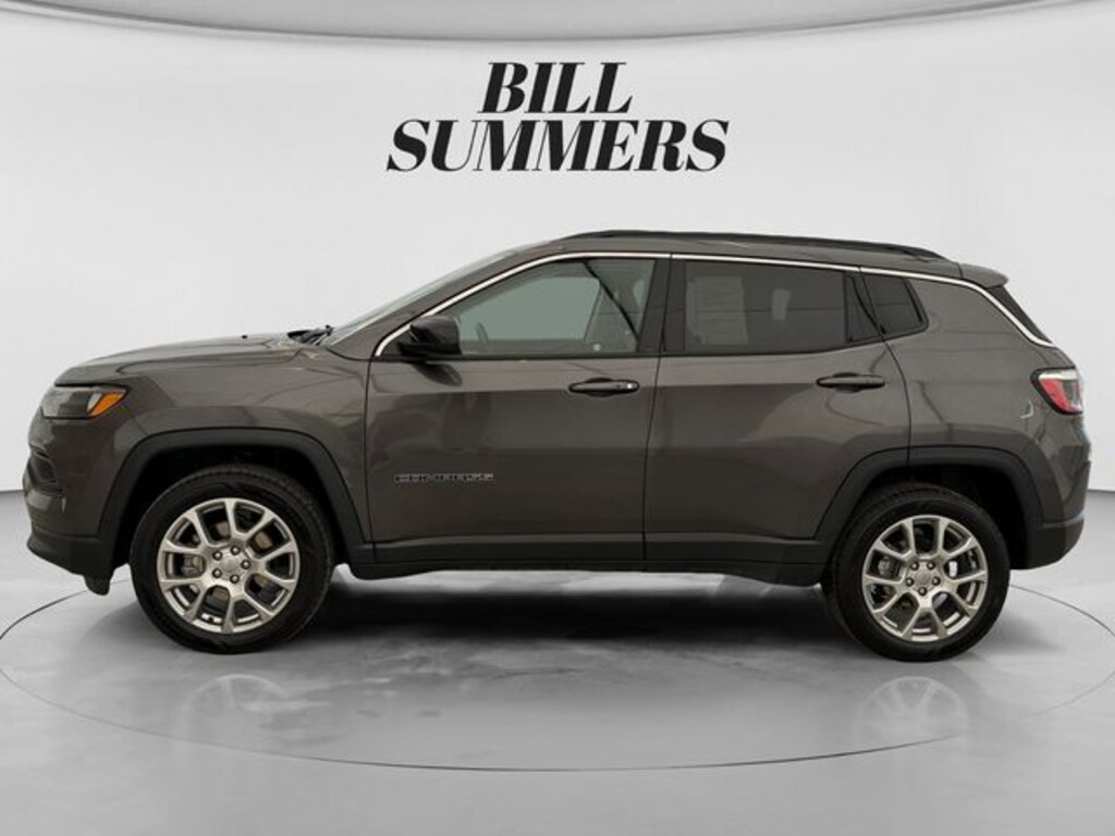Used 2022 Jeep Compass Latitude Lux SUV