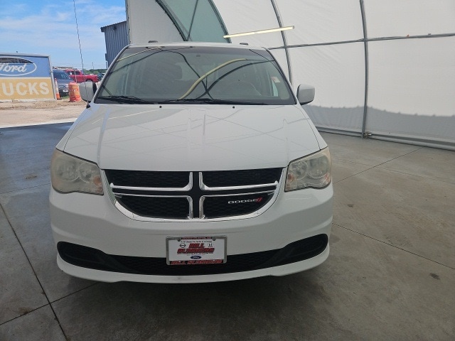 Used 2014 Dodge Grand Caravan SXT with VIN 2C4RDGCG7ER214476 for sale in North Platte, NE