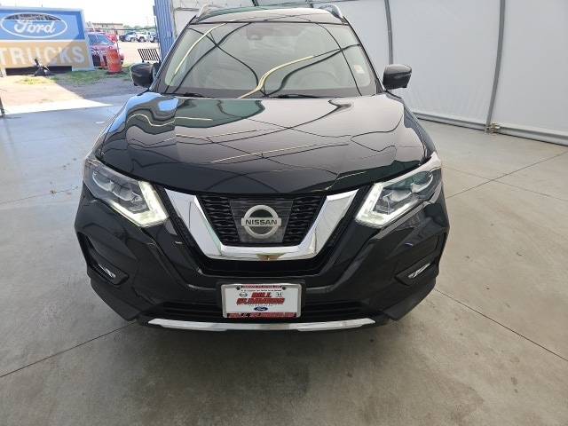 Used 2017 Nissan Rogue SL with VIN 5N1ET2MV7HC827272 for sale in North Platte, NE