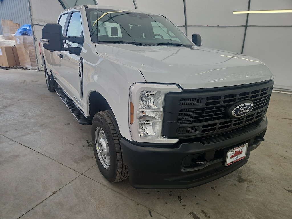 New 2026 Ford F-250 XL Truck Crew Cab