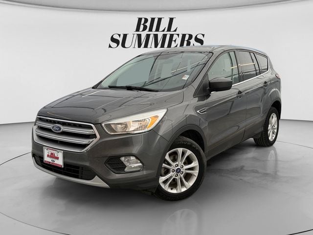 2017 Ford Escape SE's photo