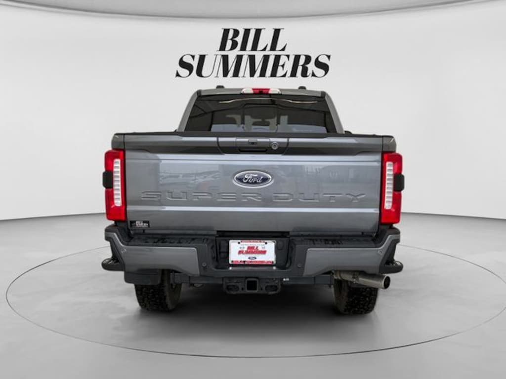 Used 2024 Ford F-250SD Lariat Truck