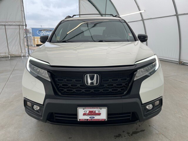 Used 2019 Honda Passport Elite with VIN 5FNYF8H02KB014376 for sale in North Platte, NE