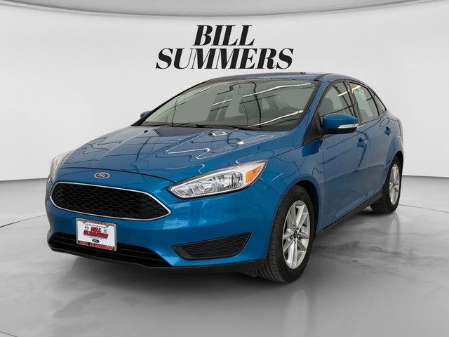 2015 Ford Focus Sedan SE's photo