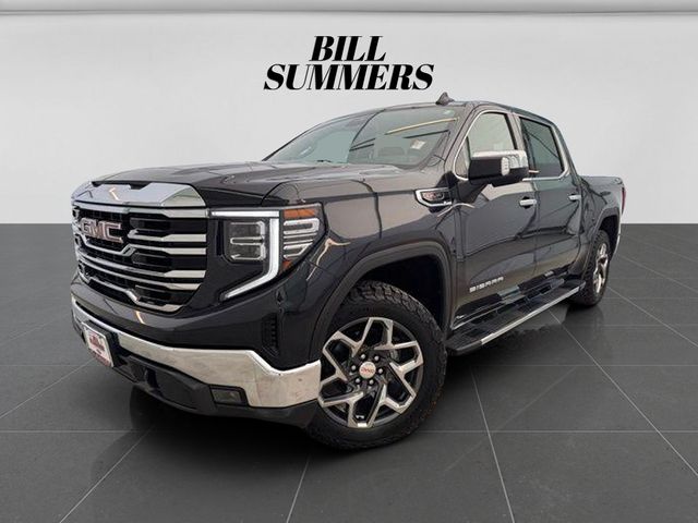 2022 GMC Sierra 4WD Crew Cab Short Box SLT's photo