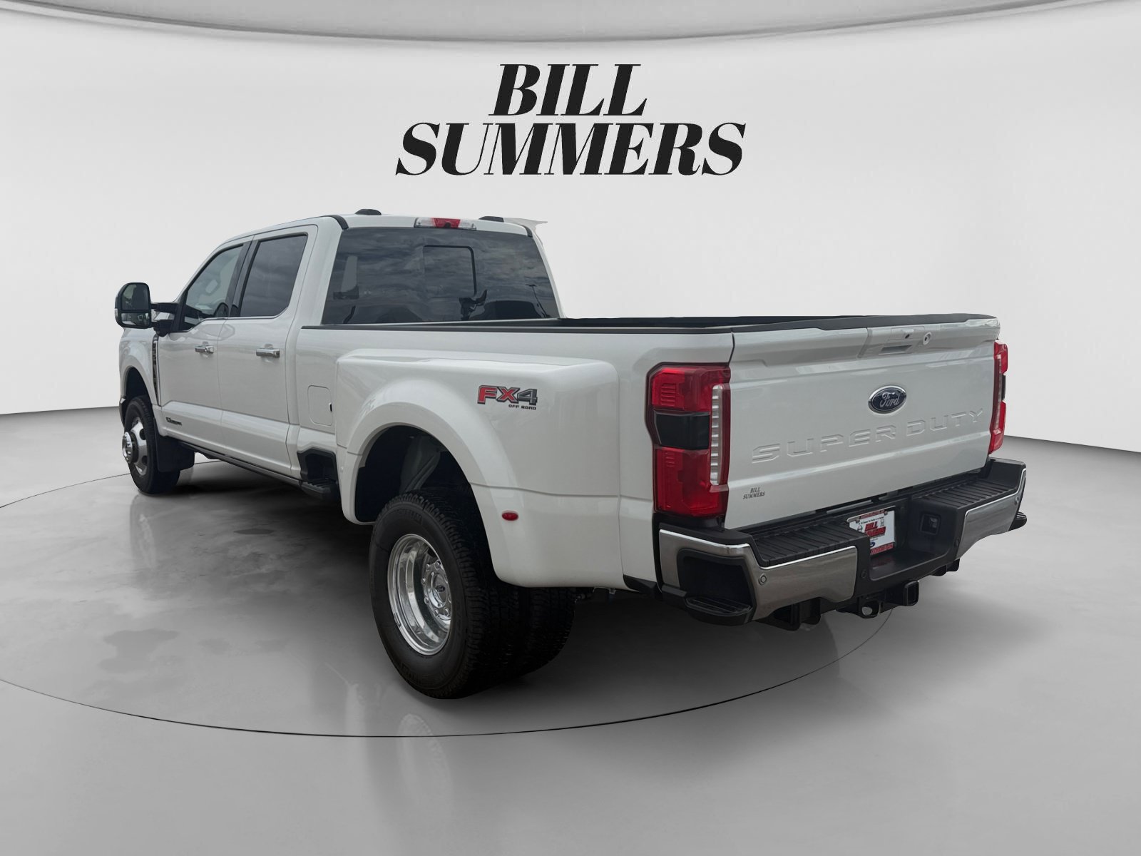 New 2026 Ford F-350 5J Truck Crew Cab
