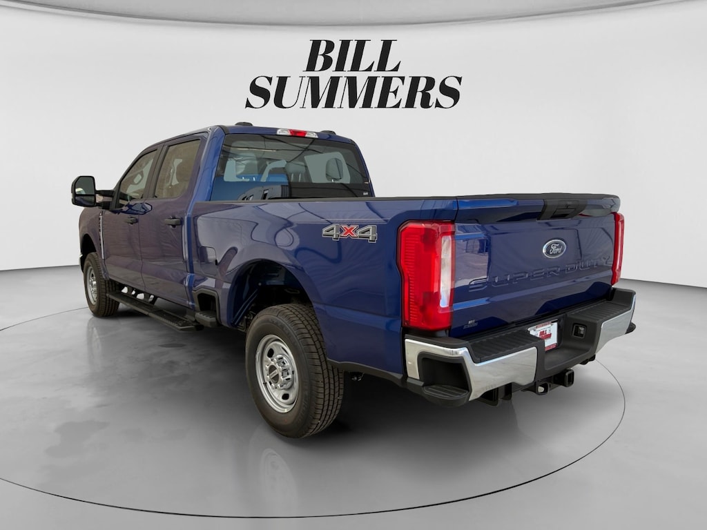 New 2026 Ford F-250 XL Truck Crew Cab