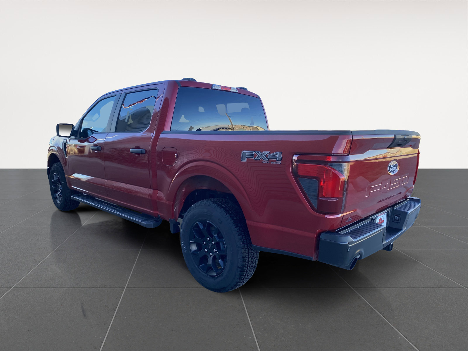 2025 Ford F-150 STX - Photo 8