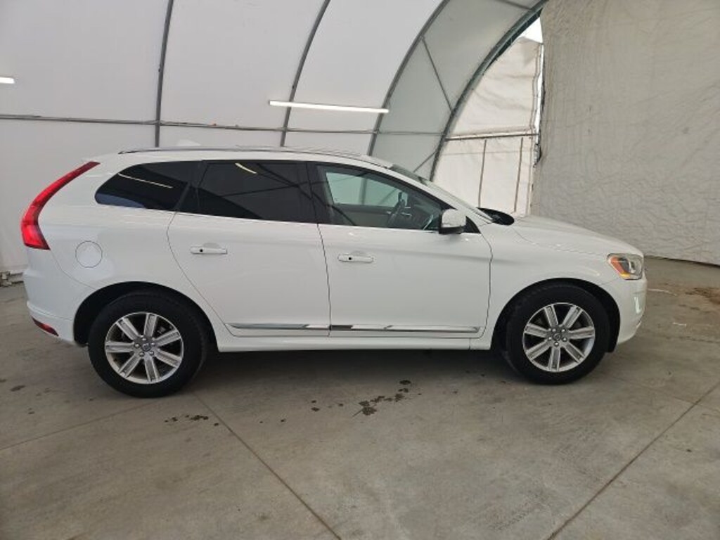 Used 2016 Volvo XC60 T6 Drive-E SUV