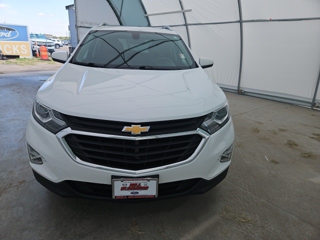 Used 2018 Chevrolet Equinox LT with VIN 2GNAXJEV8J6260320 for sale in North Platte, NE