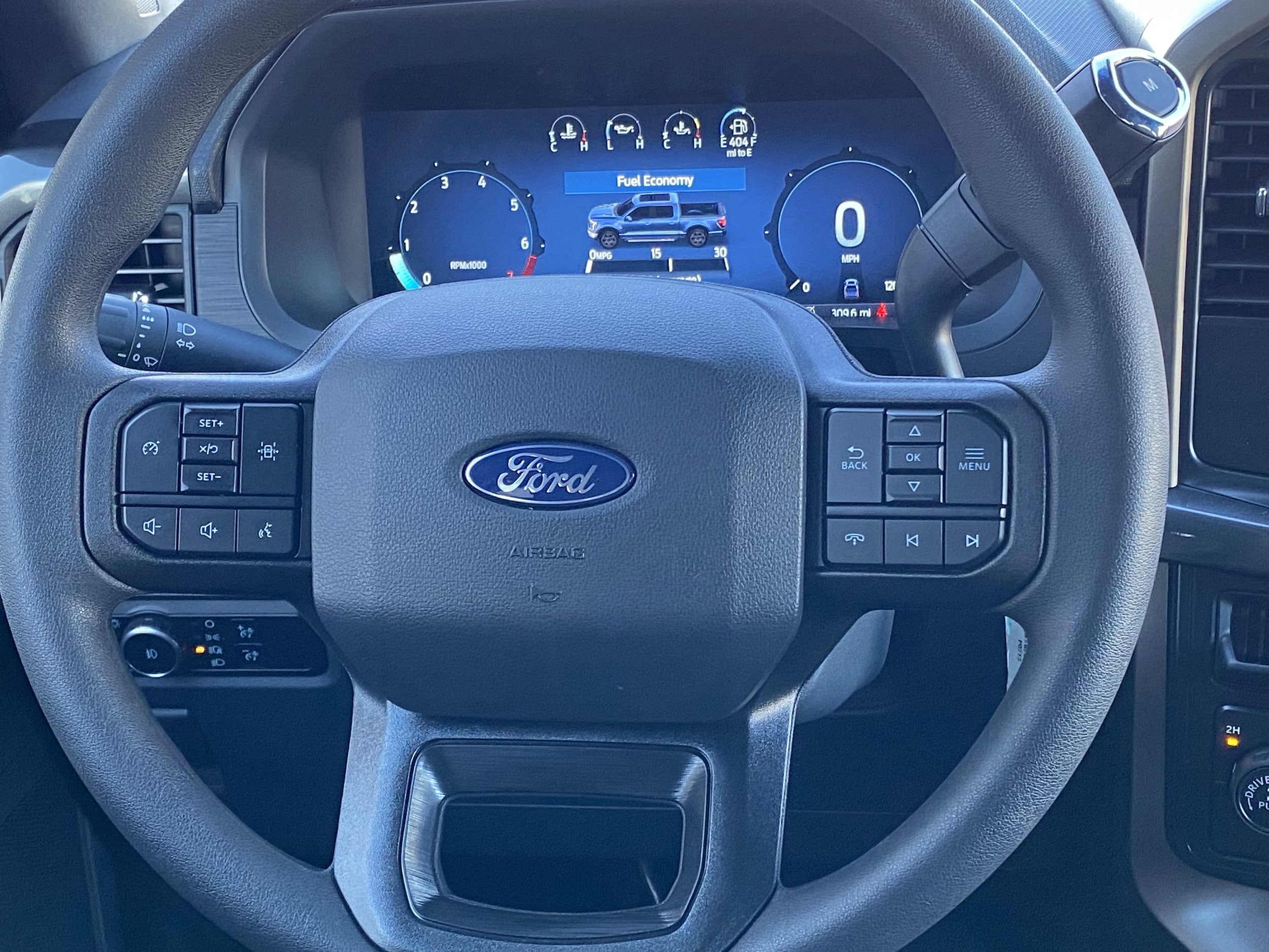 2025 Ford F-150 STX - Photo 17