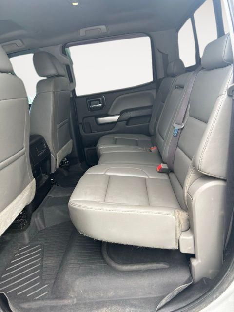 2017 Chevrolet Silverado 2500HD LTZ - Photo 11