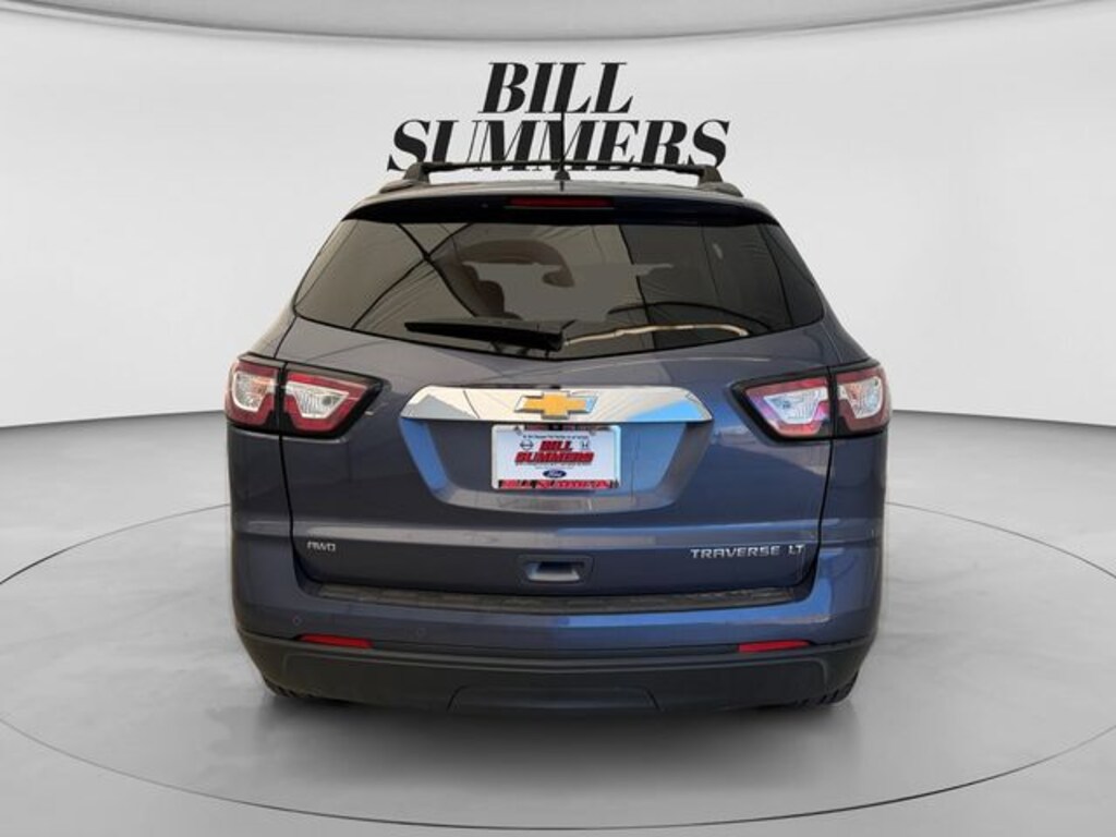 Used 2014 Chevrolet Traverse LT SUV