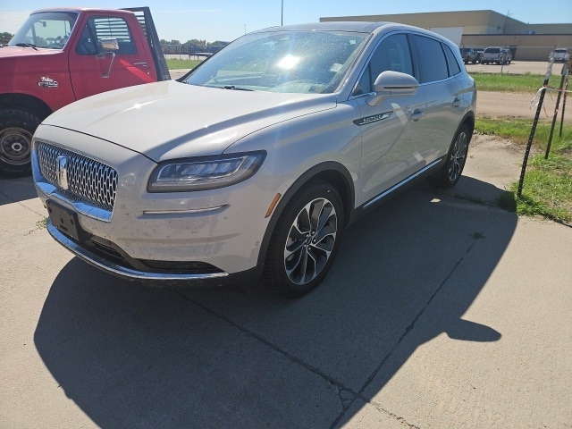 2021 Lincoln Nautilus Reserve