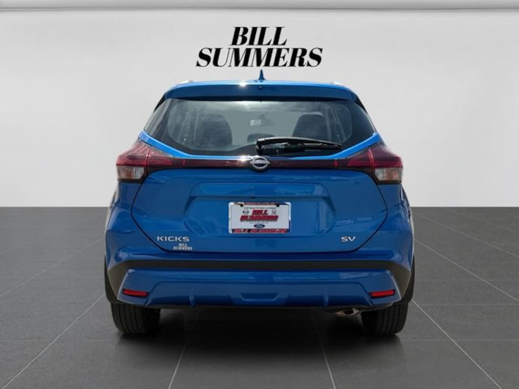 Used 2023 Nissan Kicks SV SUV