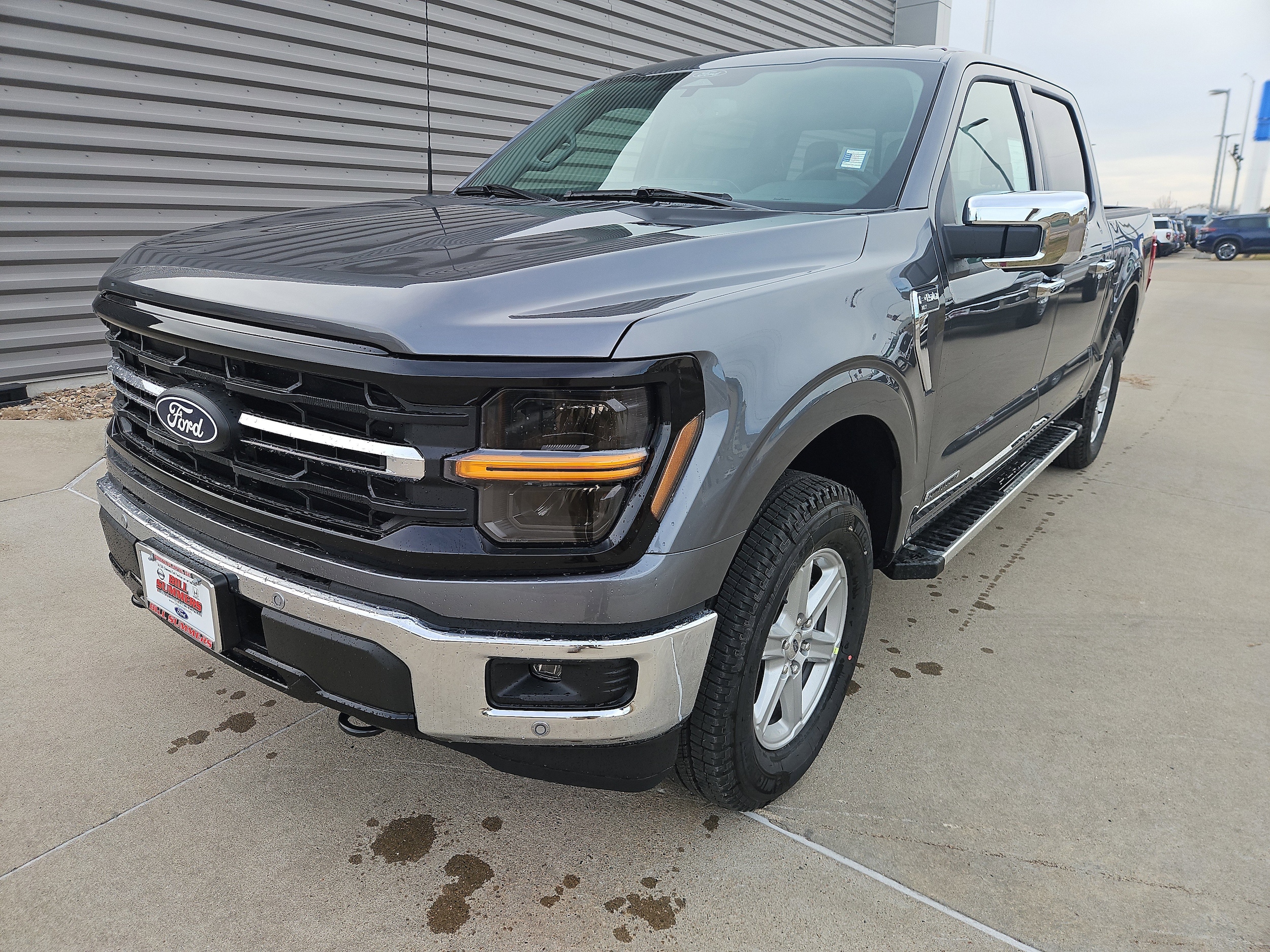 2025 Ford F-150 XLT's photo