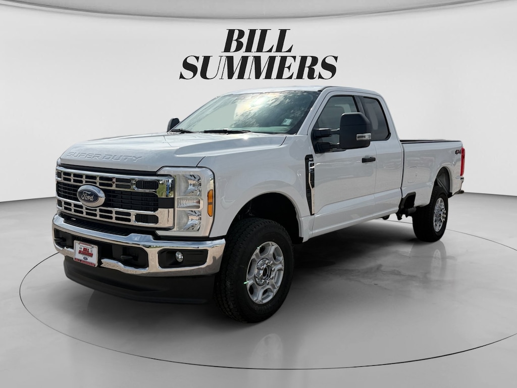 New 2026 Ford F-350 XLT Truck Super Cab