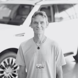 Staff member Steve Avera, Detail from 33a8c99cea51