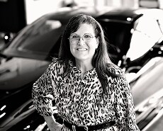 Staff member Patty Streweler from f47ede3f80ad