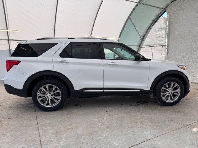 2023 Ford Explorer Limited photo 2