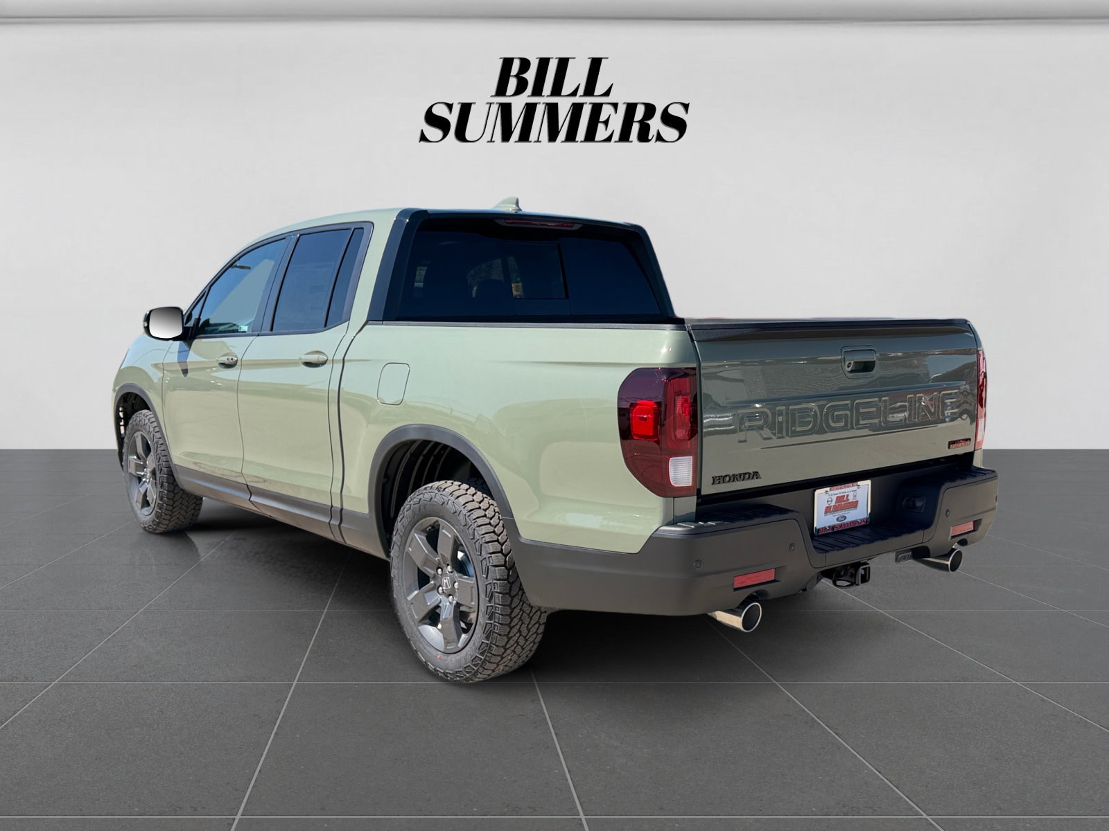 View vehicle photo 3