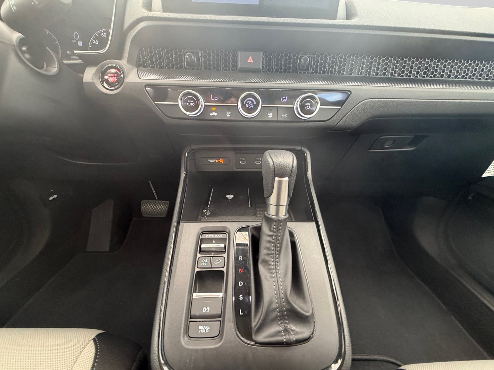 2026 Honda CR-V LX - Photo 15