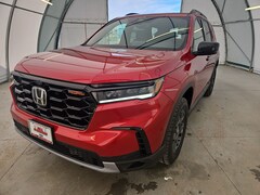 2025 Honda Pilot TrailSport SUV