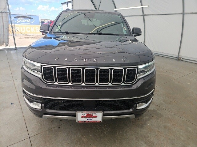 2022 Jeep Wagoneer Series III photo 2