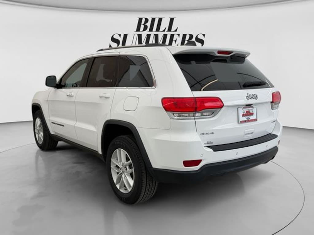 Used 2018 Jeep Grand Cherokee Laredo SUV