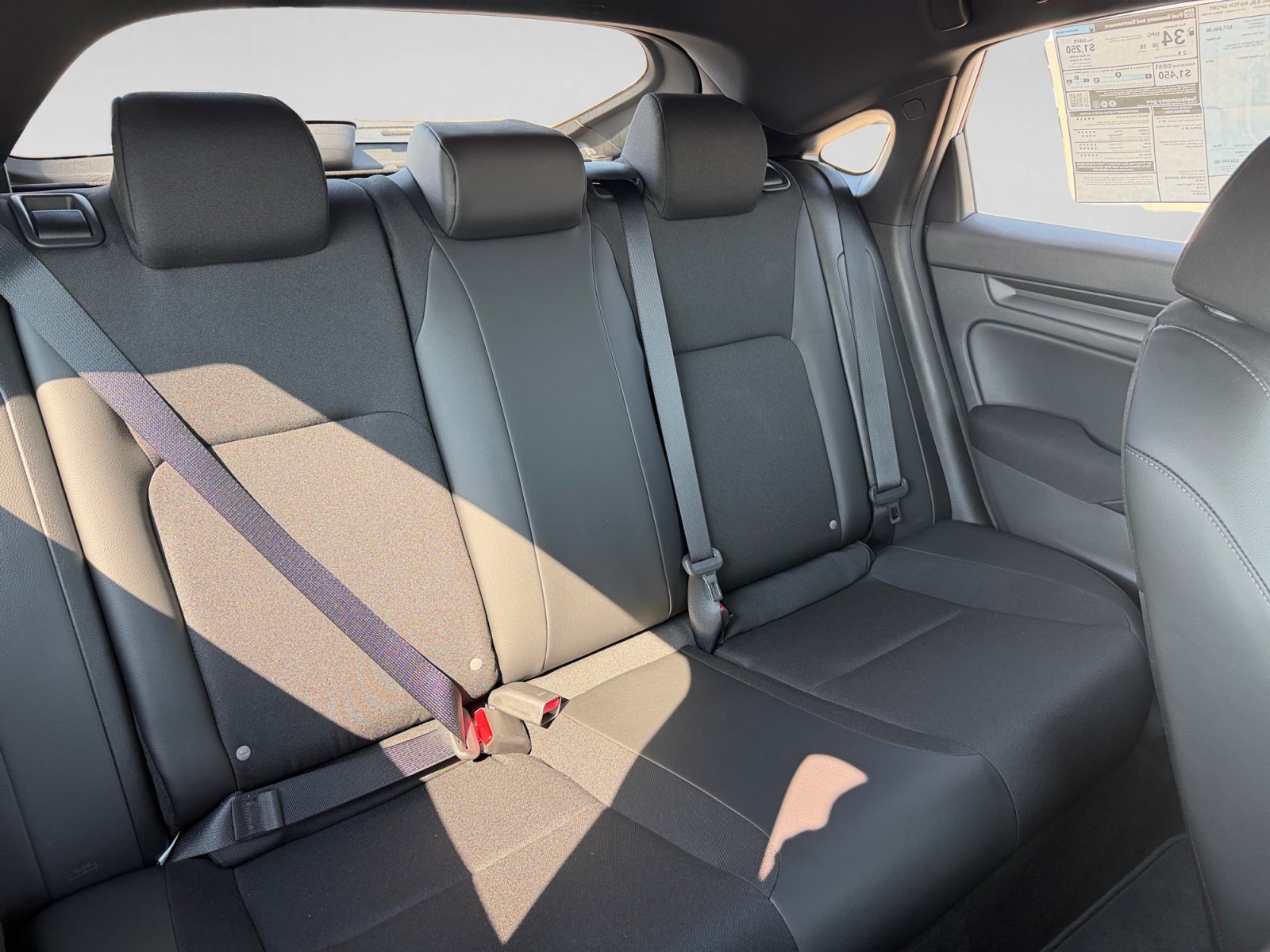 2026 Honda Civic Hatchback Sport - Photo 17
