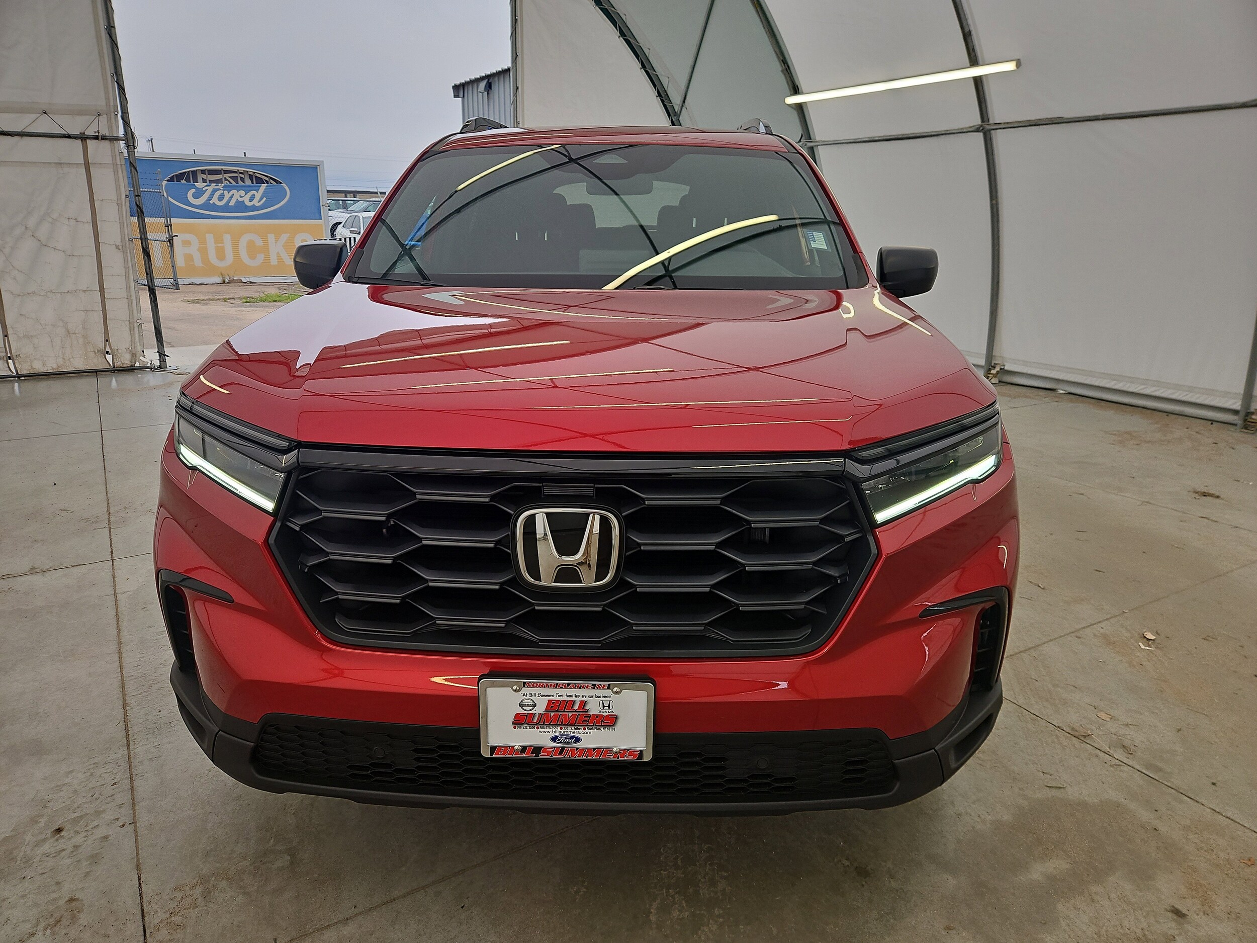 2025 Honda Pilot Sport photo 2